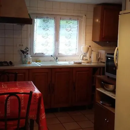 L'ecrin De L'eau Vive Apartment *