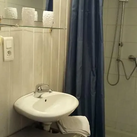 L'ecrin De L'eau Vive Apartment